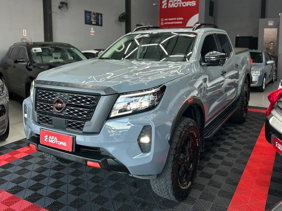 NISSAN FRONTIER 2.3 16V TURBO DIESEL PRO4X CD 4X4 AUTOMÁTICO NISSAN FRONTIER 2.3 16V TURBO DIESEL PRO4X CD 4X4 AUTOMÁTICO